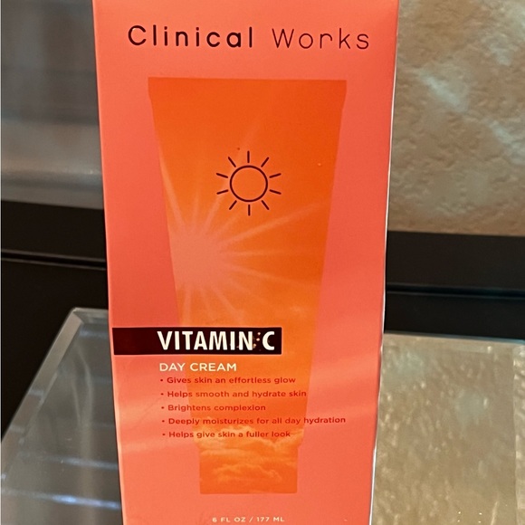 Clinical Works Skincare Clinical Works Vitamin C Day Cream Deeply Moisturizer And Brightens